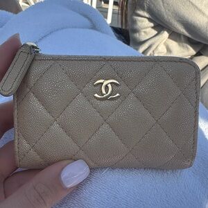 CHANEL Metallic Gold Quilted Card Holder
